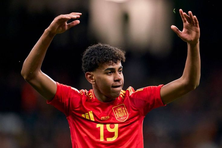 Lamine Yamal: Barcelona’s 17-Year-Old Prodigy Breaking Every Football Record